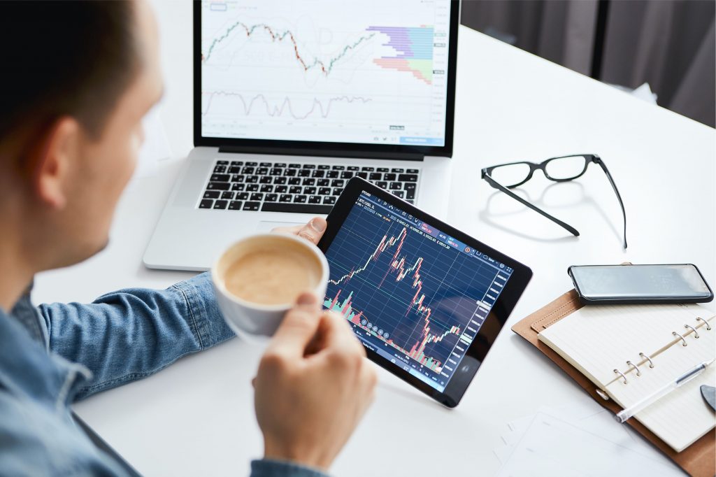 What is a Financial Advisor – Zoom Advisor